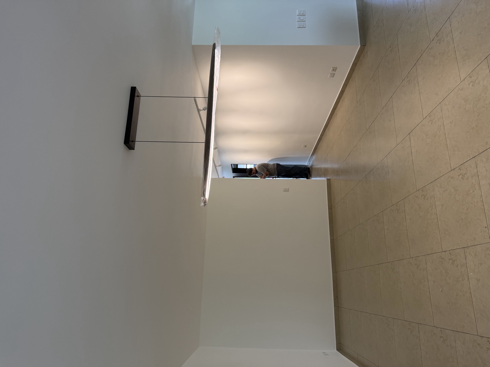 Habitacion con piso travertino